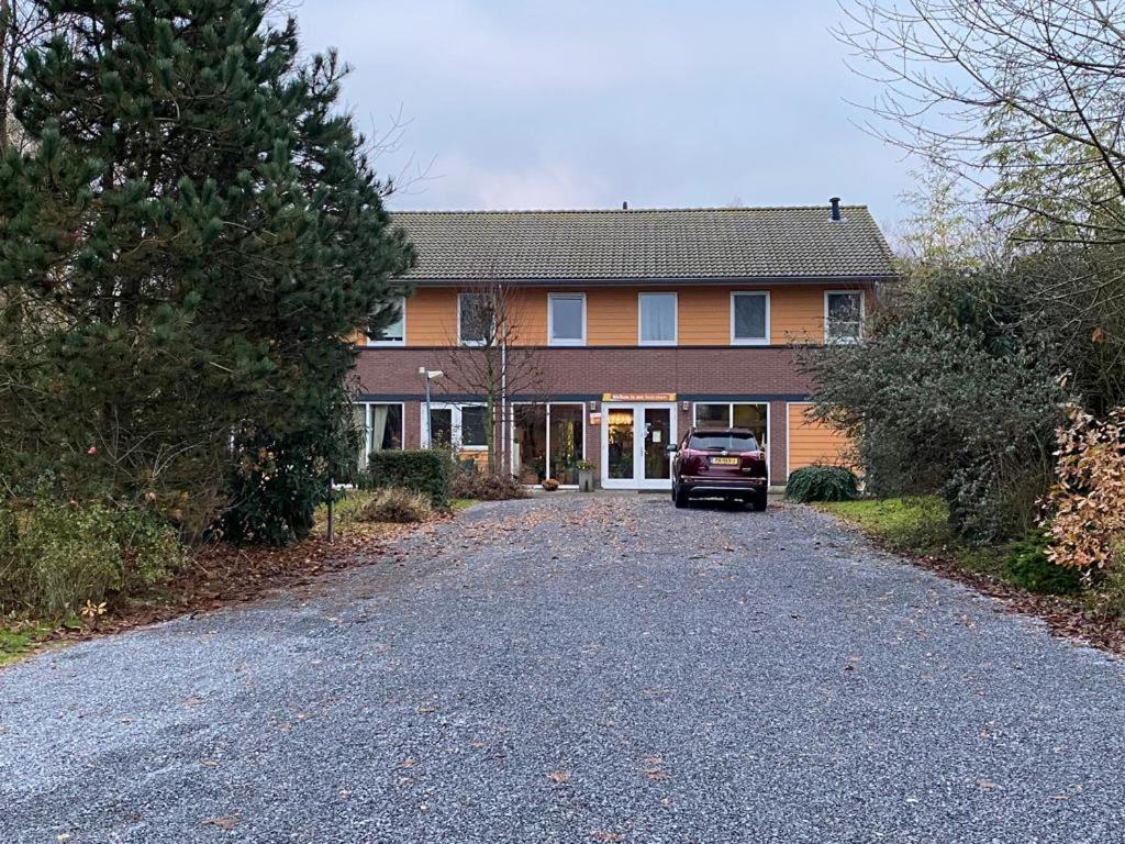 Huis Van Steen Lelystad Eksteriør bilde